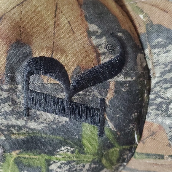 Mossyoak Hat - Picture 2 of 4